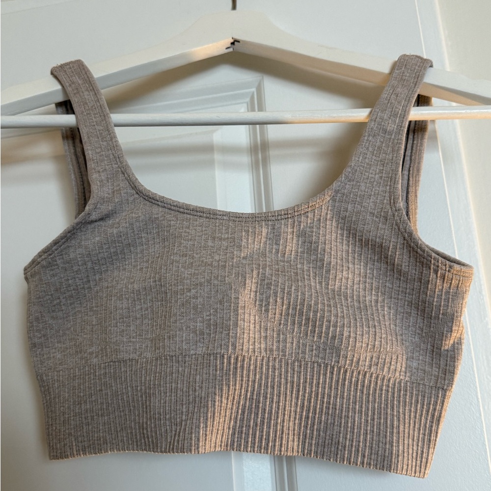 Aim’n ribbed sports bras (2)